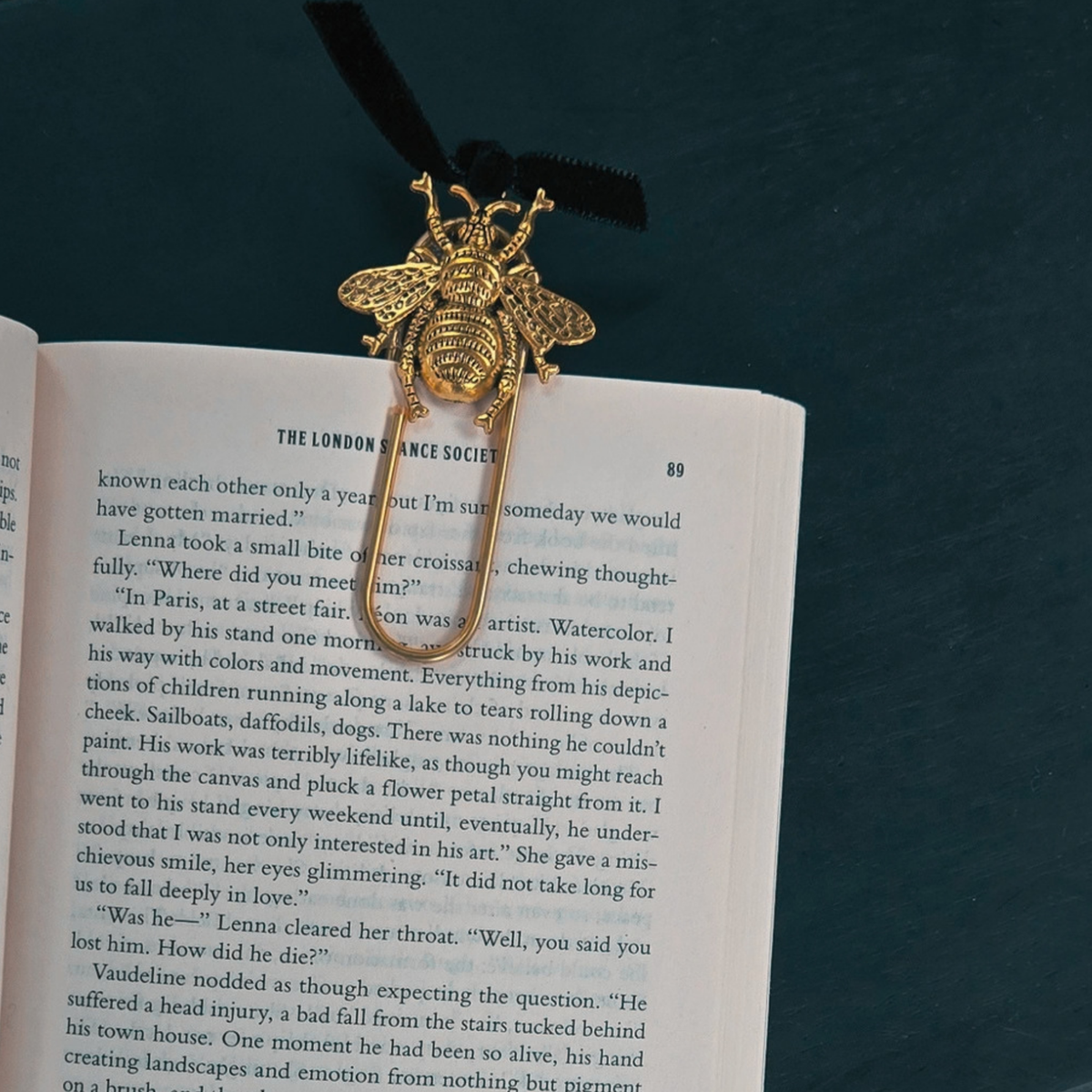 The Busy Bee Bookmark